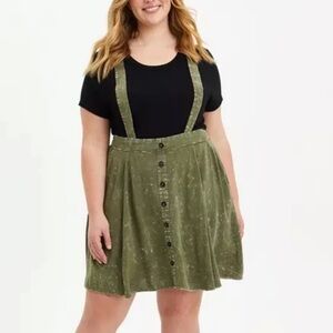 Torrid Mini Challis Distressed Green Suspender Button Front Skirtall 2X